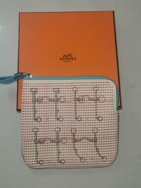 Hermès Authentic Carre Pouch